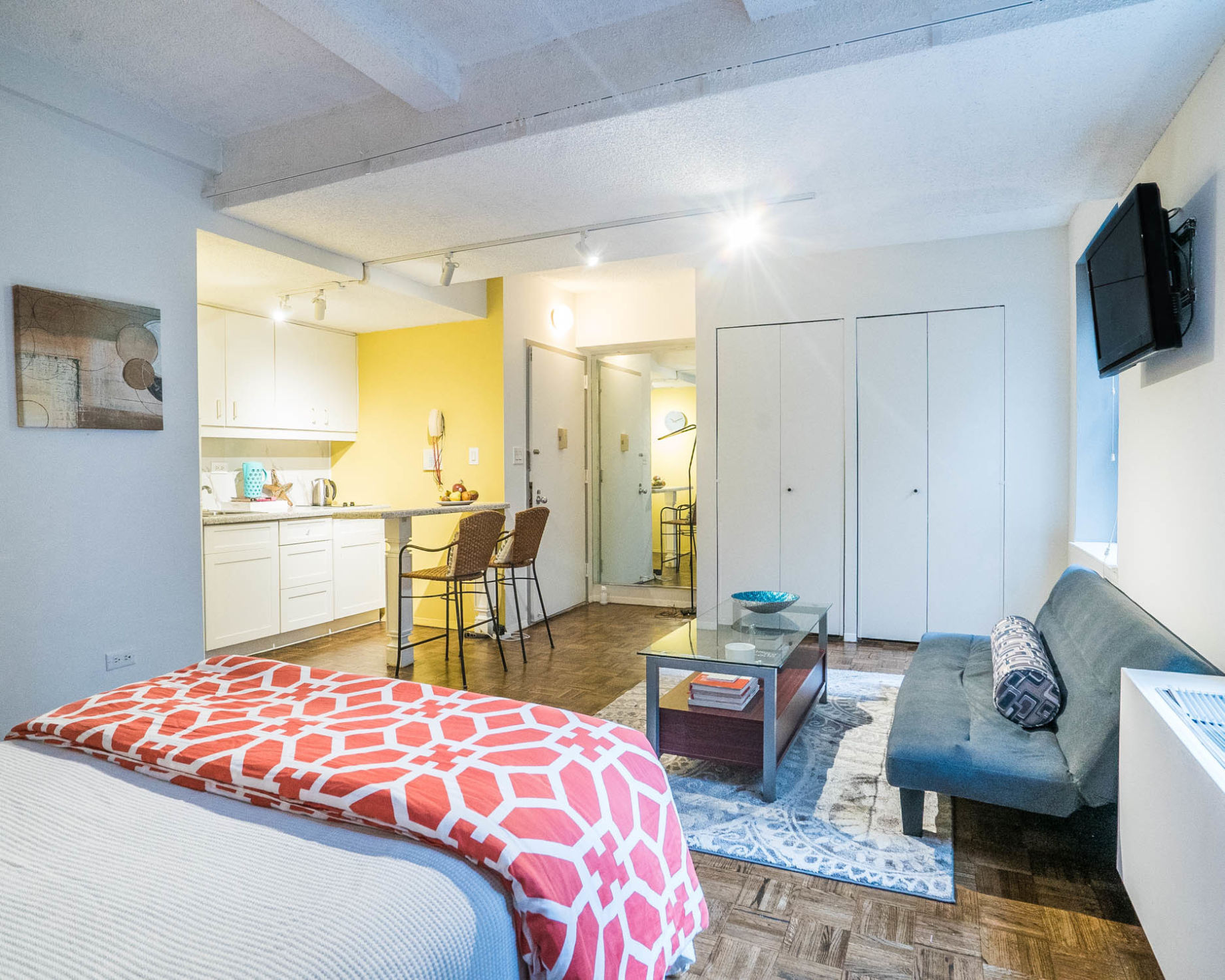 150 West 51st Street, Unit 1703 Manhattan, NY 10019 - Photo 2 of 9