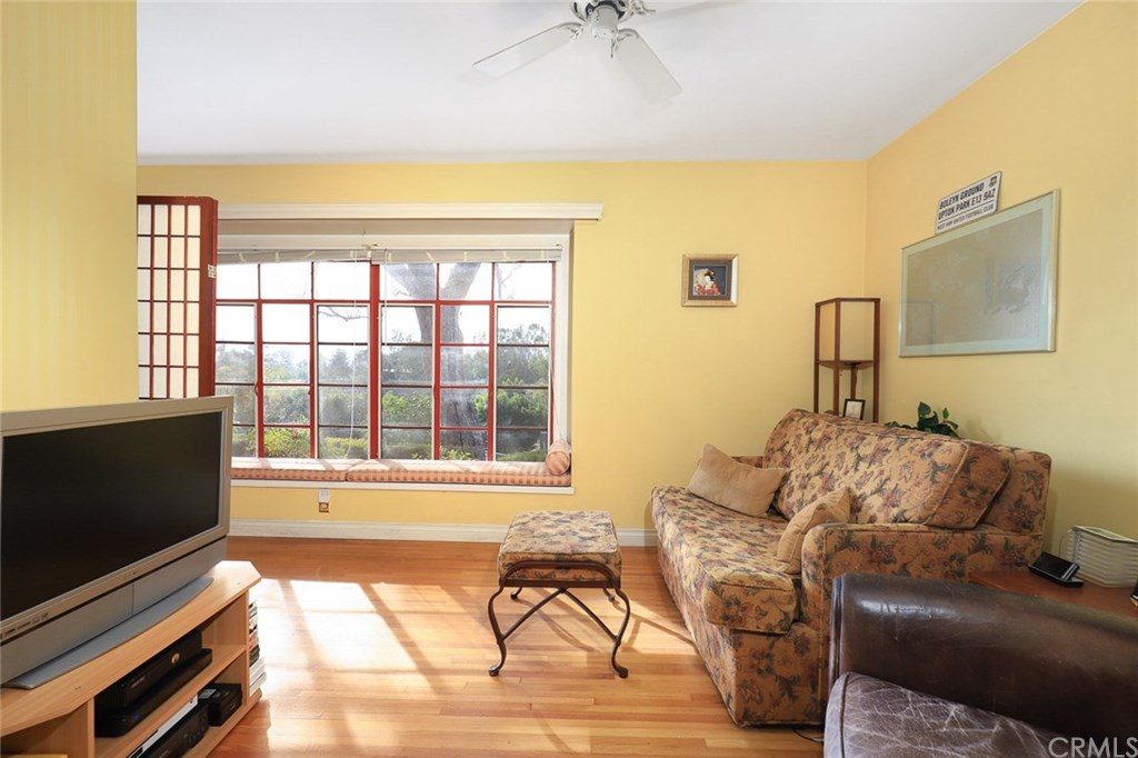 356 Cherry Drive Pasadena, CA 91105 - Photo 16 of 30