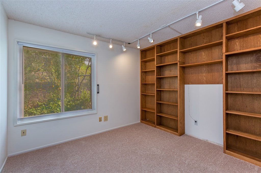 3336 Golfcrest Drive Oceanside, CA 92056 - Photo 16 of 25