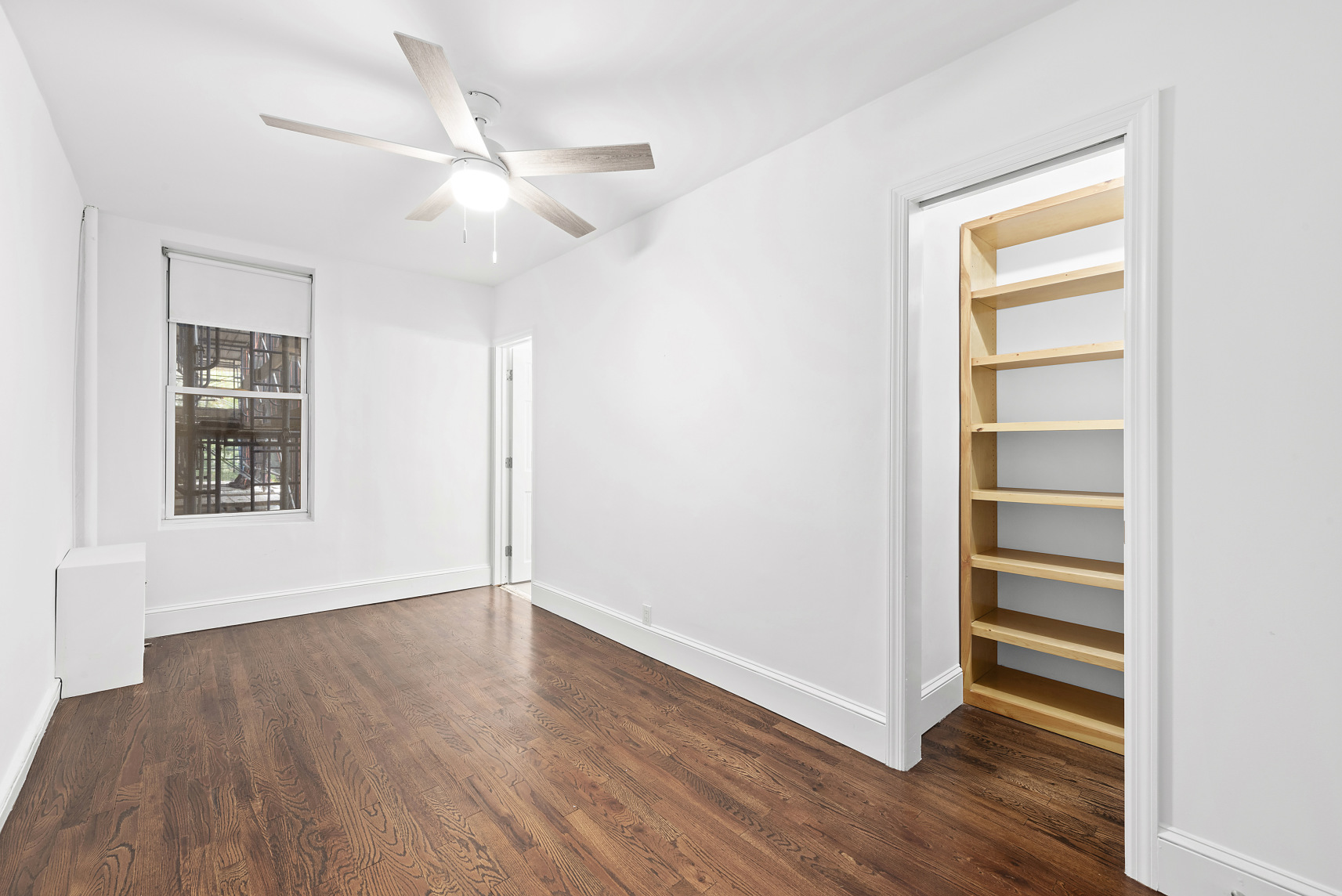 807 Washington Street, Unit 2 Manhattan, NY 10014 - Photo 2 of 5