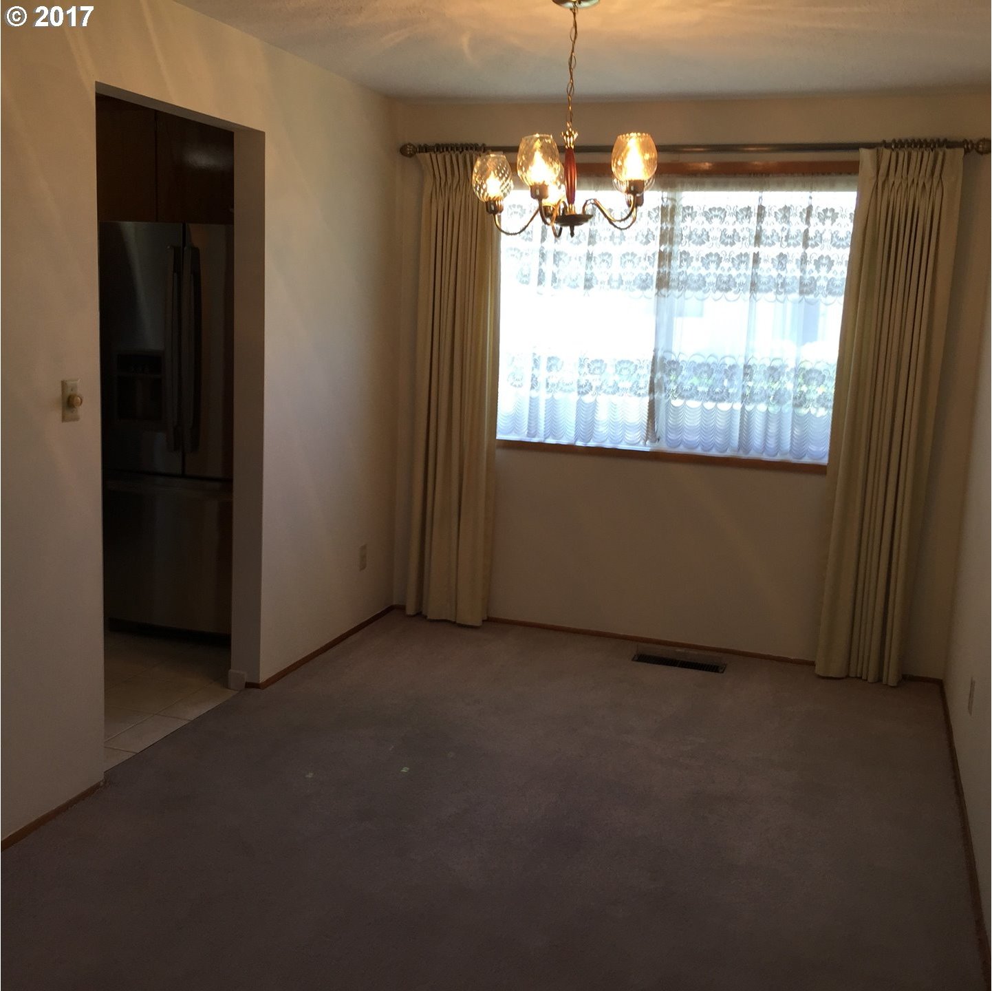 1549 Umpqua Road Woodburn, OR 97071 - Photo 6 of 13 Gallery Image 6