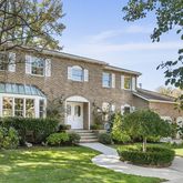 $1,125,000 | 60 Dahlia Street | Huguenot