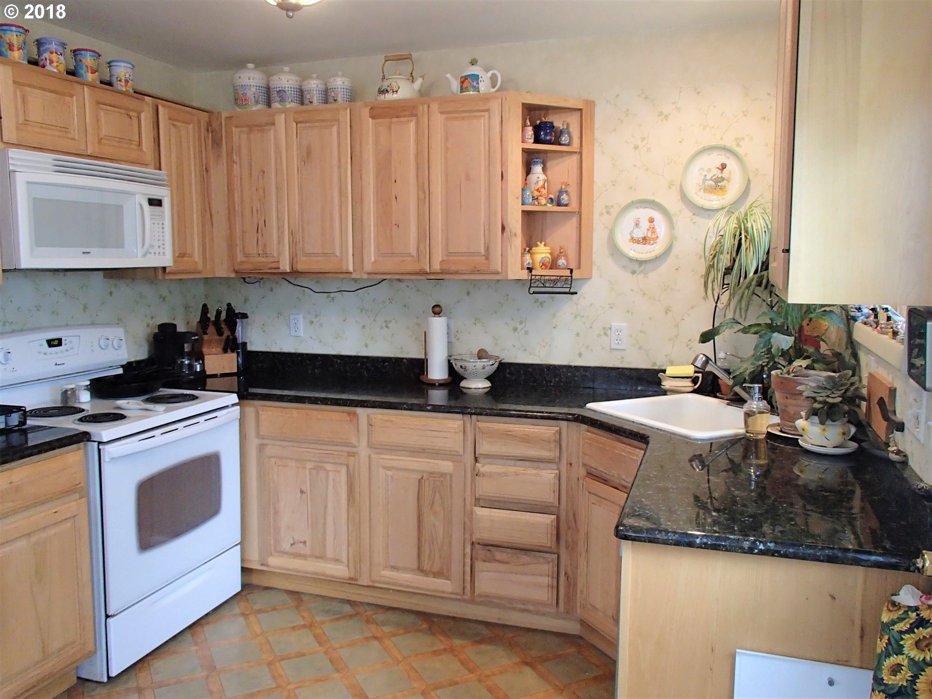 614 Herman Street Myrtle Point, OR 97458 - Photo 13 of 30 Gallery Image 13