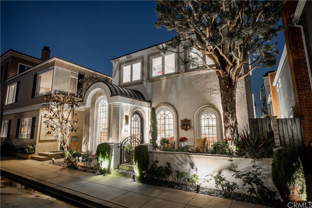 60 63rd Place Long Beach, CA 90803 - Photo 4 of 53