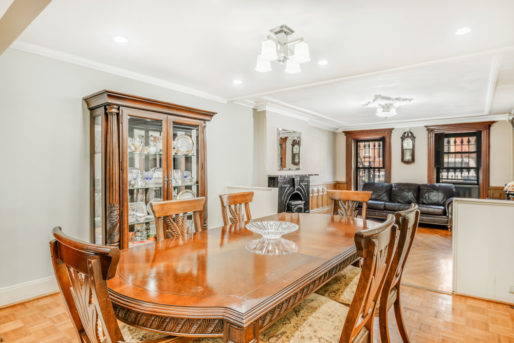 200 Van Buren Street, Unit TWNHSE Brooklyn, NY 11221 - Photo 5 of 13