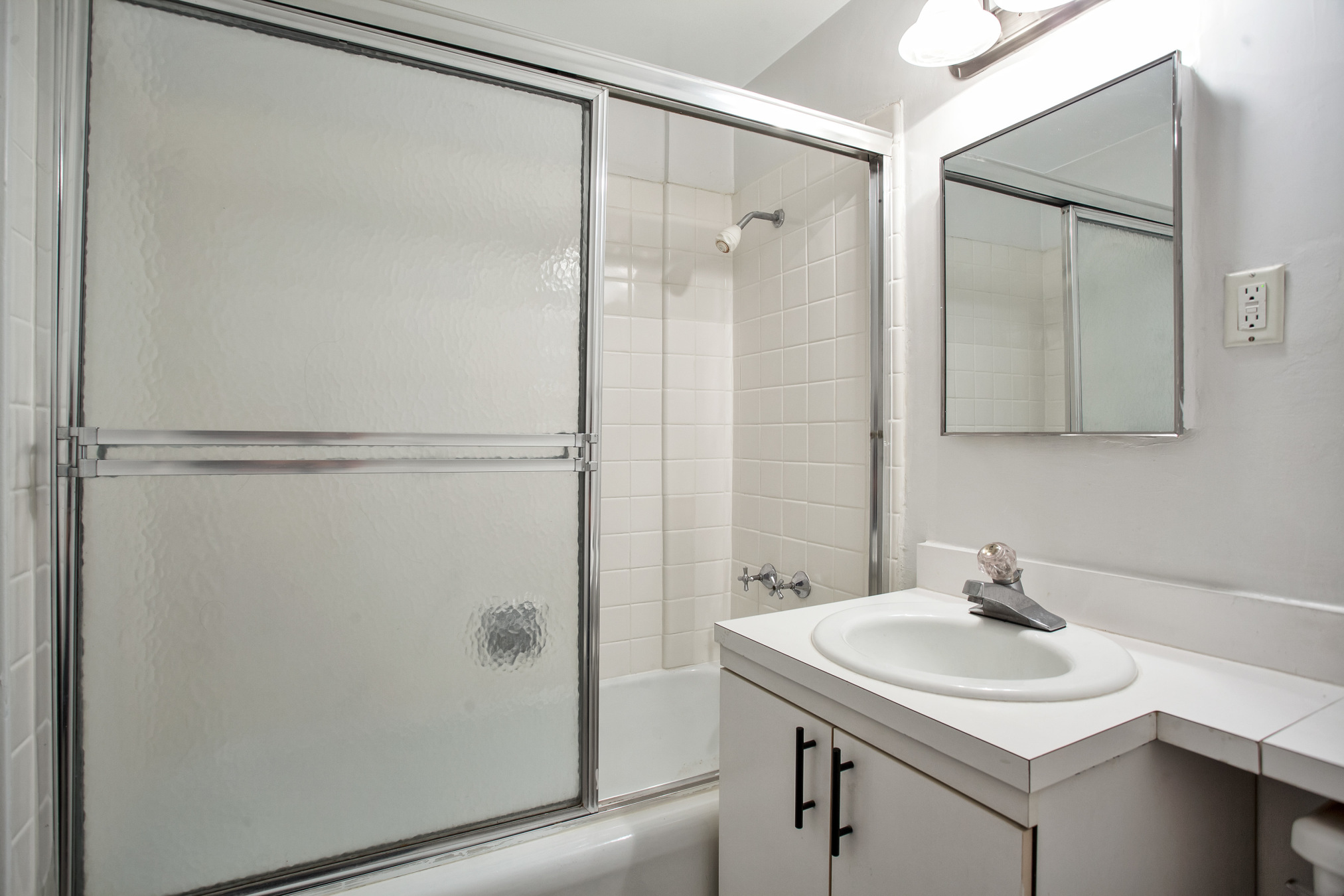 80 Park Avenue, Unit 3L Manhattan, NY 10016 - Photo 6 of 9