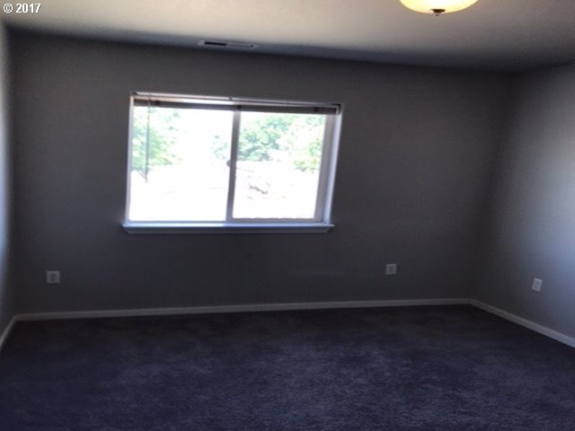 1213 Southwest Nye Avenue Pendleton, OR 97801 - Photo 10 of 11 Gallery Image 10