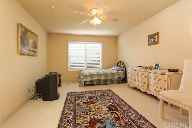 17764 Sidwell Street Granada Hills, CA 91344 - Photo 23 of 49