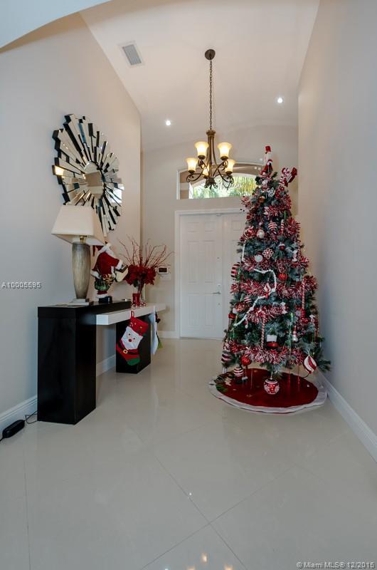 15962 Southwest 62nd Street Miami, FL 33193 - Photo 3 of 33