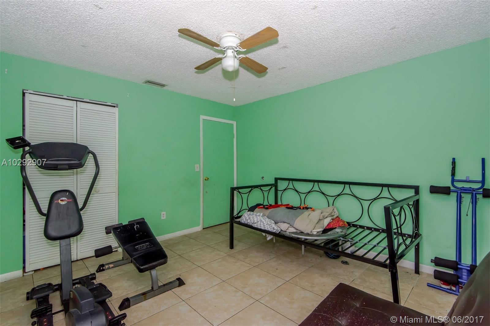 1613 Southwest 5th Street Homestead, FL 33030 - Photo 10 of 12 Gallery Image 10