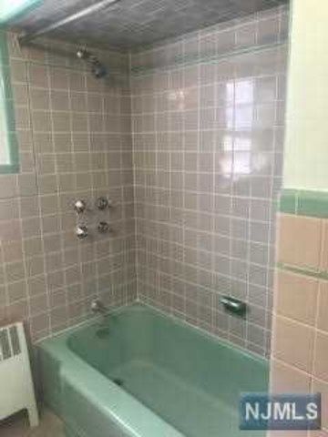 140 Baldwin Place, Unit 2 Bloomfield, NJ 07003 - Photo 10 of 10