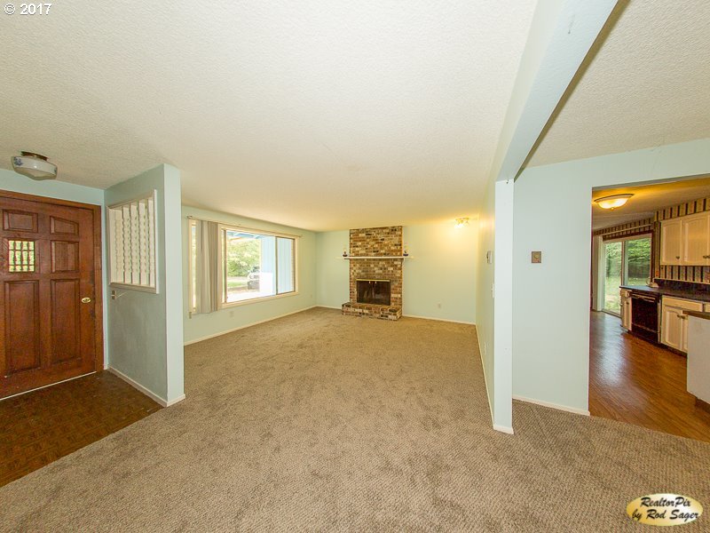2502 Skye Road Washougal, WA 98671 - Photo 4 of 29 Gallery Image 4