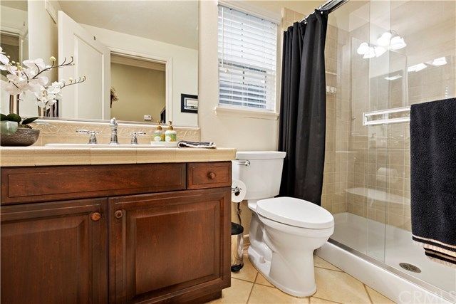 $1,000,000 | 8 St Giles Court, Ladera Ranch, CA 92694