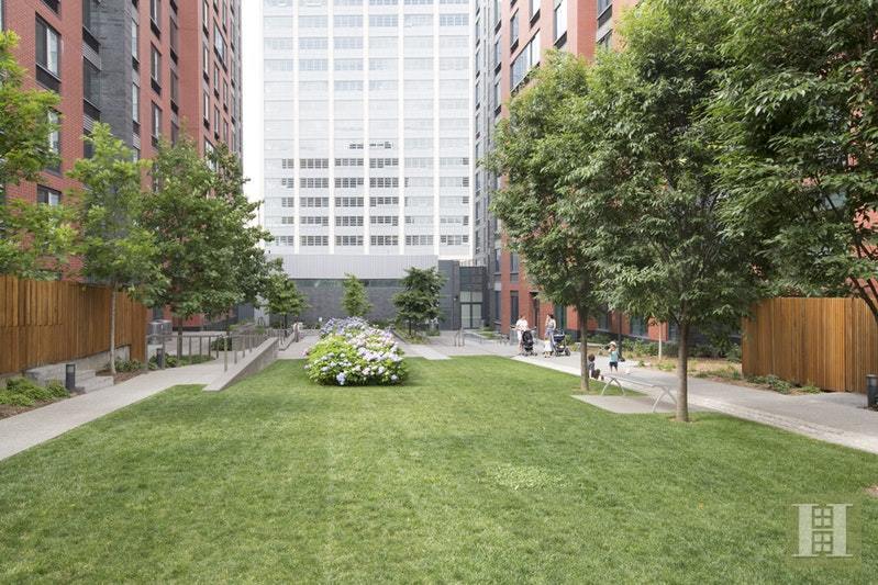 20 Vanderbilt Avenue Brooklyn, NY 11205 - Photo 11 of 13