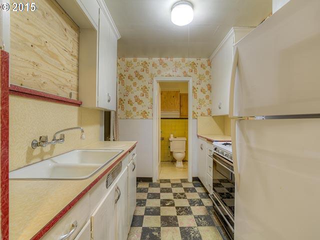 5819 Northeast Mason Street Portland, OR 97218 - Photo 14 of 14