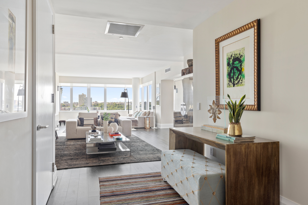 50 Riverside Boulevard, Unit 18B Manhattan, NY 10069 - Photo 3 of 35