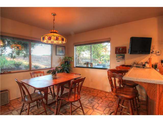 16535 Highland Valley Road Ramona, CA 92065 - Photo 10 of 25 Time for breakfast! More views from the windows!