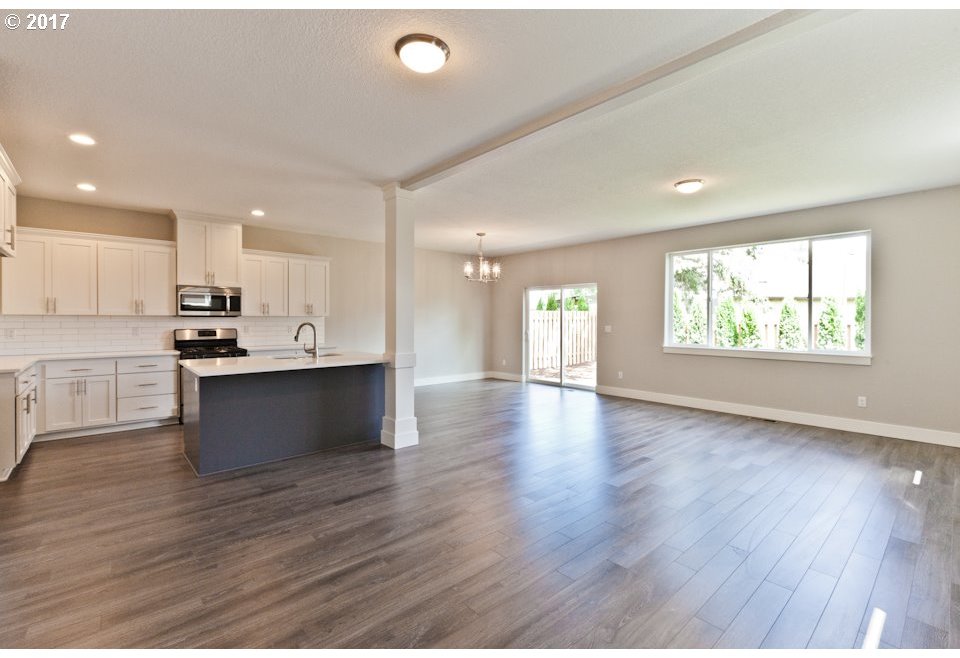 20182 Southwest Kinnaman Road Beaverton, OR 97078 - Photo 2 of 28 Gallery Image 2