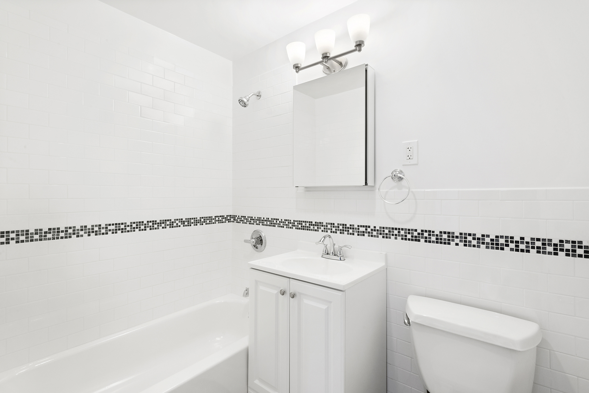 50 Greene Avenue, Unit 2B Brooklyn, NY 11238 - Photo 5 of 7