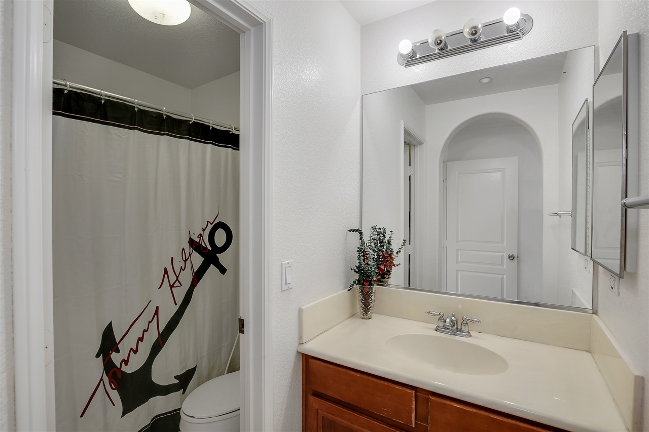748 Almond Road San Marcos, CA 92078 - Photo 13 of 24 Gallery Image 13