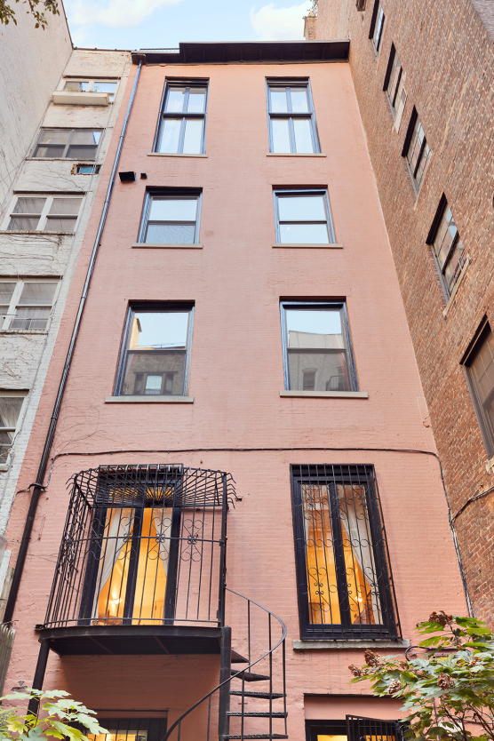 40 Gramercy Park North Manhattan, NY 10010 - Photo 18 of 21