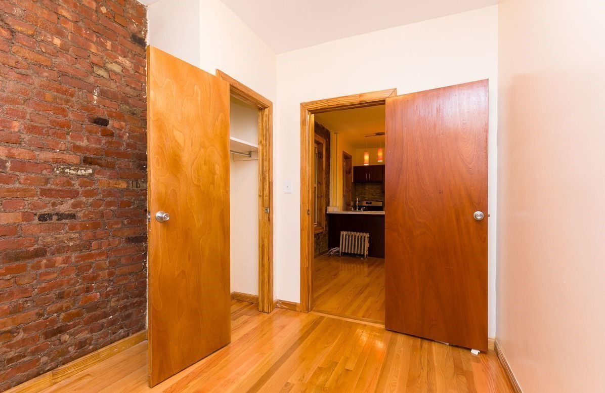 300 South 3rd Street, Unit B1 Brooklyn, NY 11211 - Photo 3 of 11