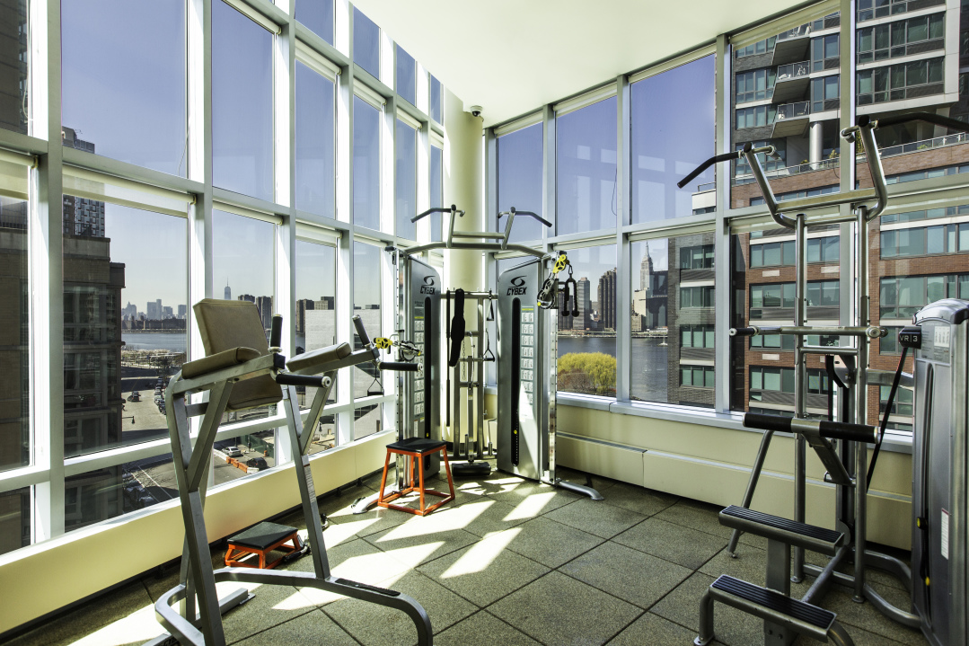 46-30 Center Boulevard, Unit 809 Queens, NY 11109 - Photo 4 of 9