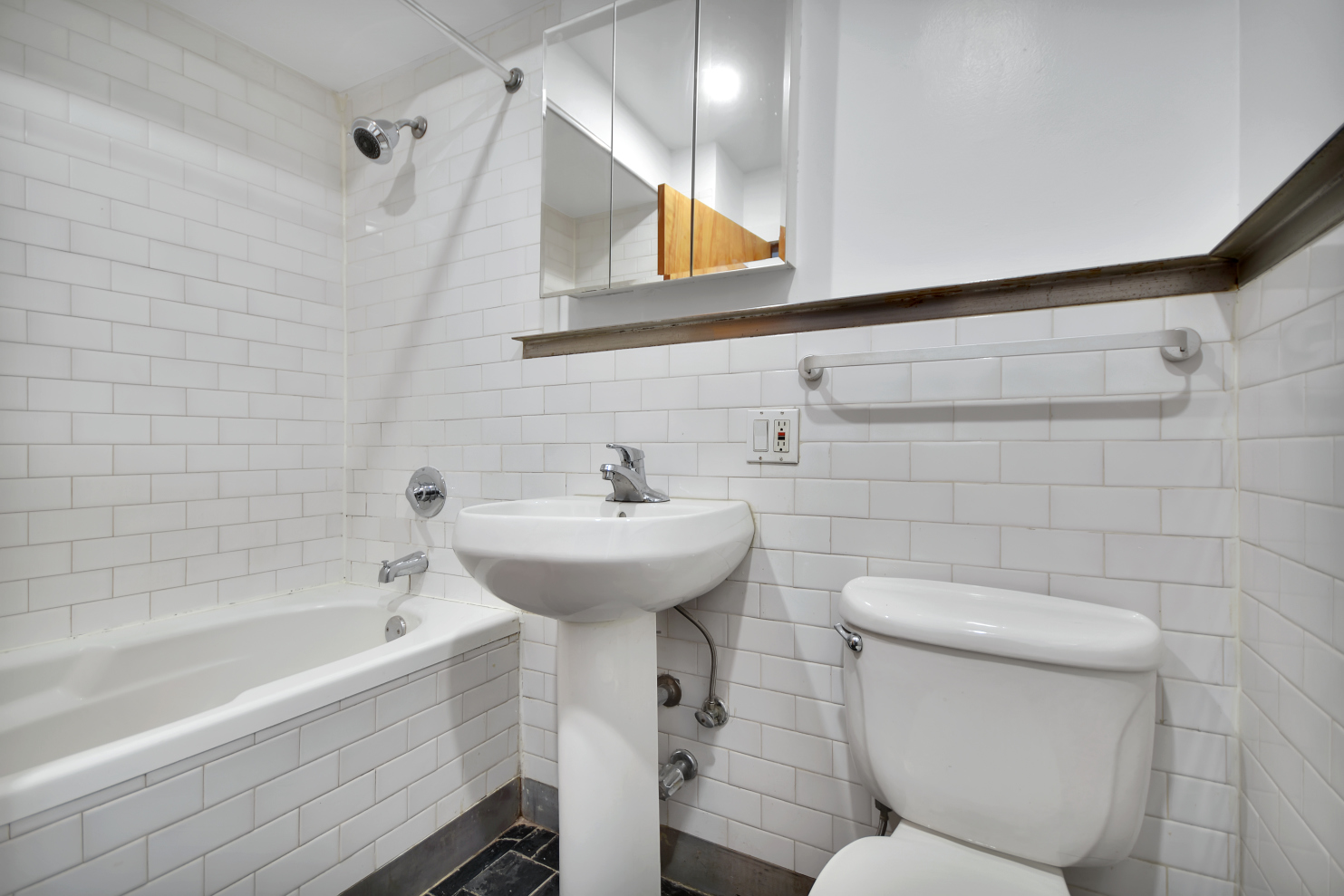 157 Lexington Avenue, Unit 6B Manhattan, NY 10016 - Photo 7 of 8