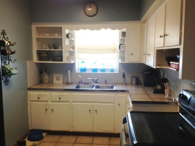 3604 Southwest 60th Avenue Miami, FL 33155 - Photo 5 of 8