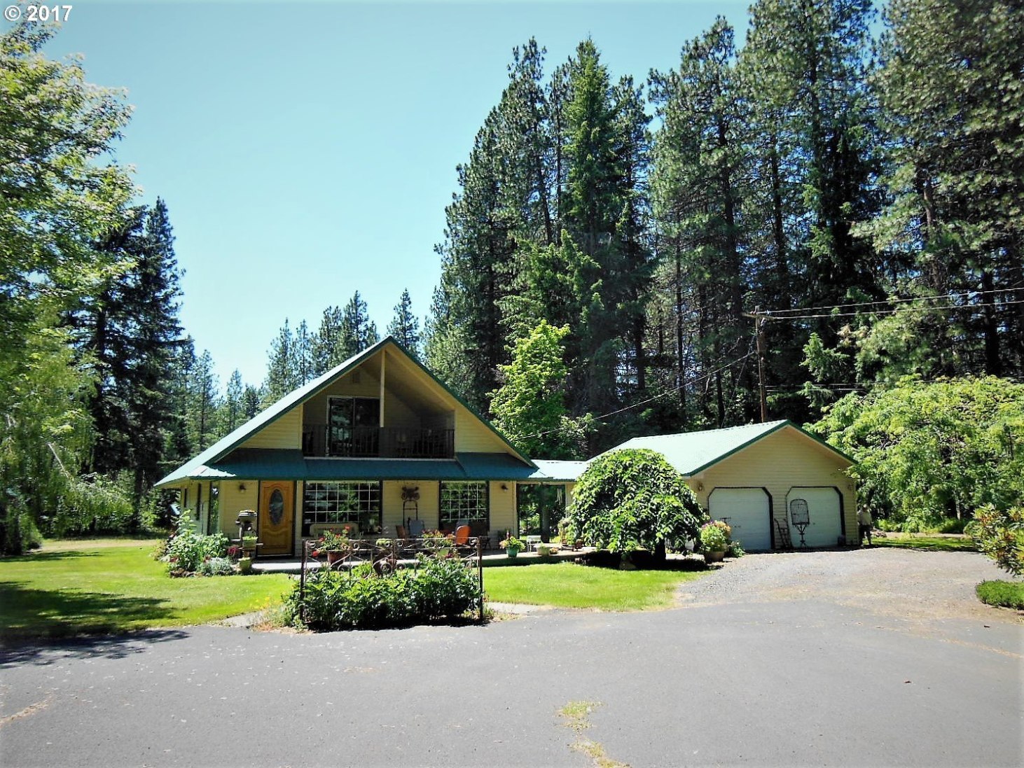 8 Pine Flat Road Trout Lake, WA 98650 - Photo 1 of 32 Gallery Image 1