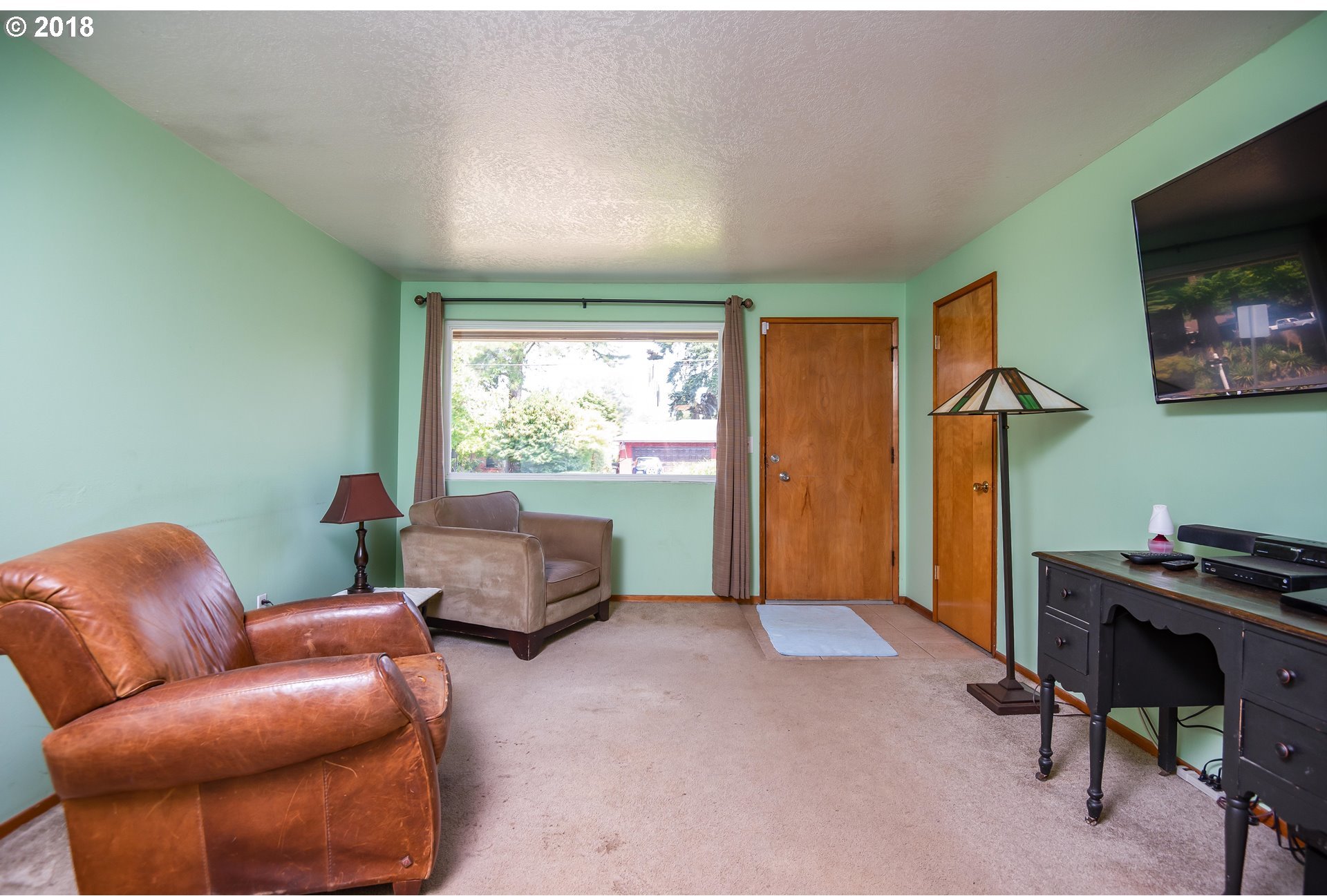 15575 Southeast Johnson Road Clackamas, OR 97015 - Photo 3 of 30 Gallery Image 3