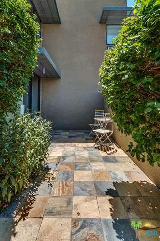 685 East Arenas Road Palm Springs, CA 92262 - Photo 22 of 27