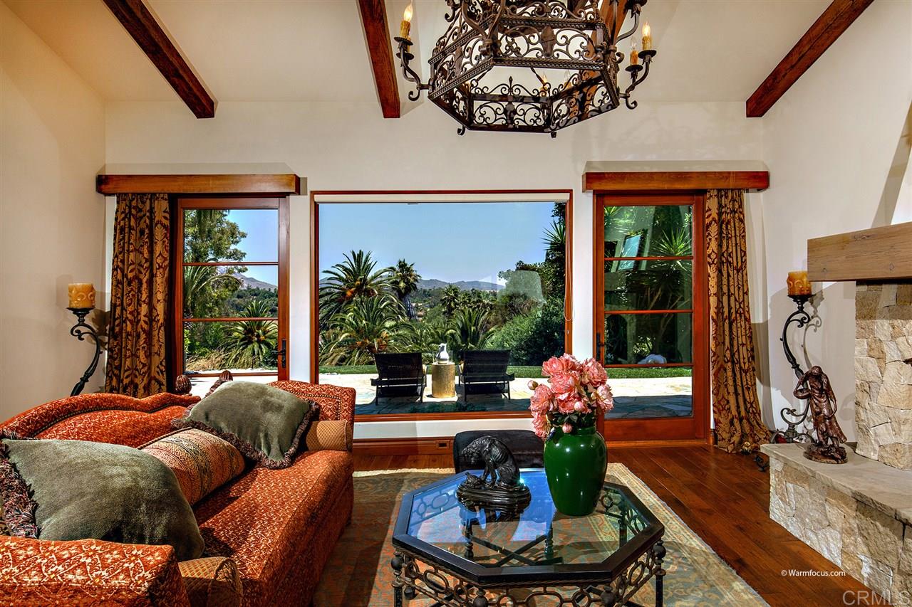 7063 Via De Maya Rancho Santa Fe, CA 92067 - Photo 5 of 25