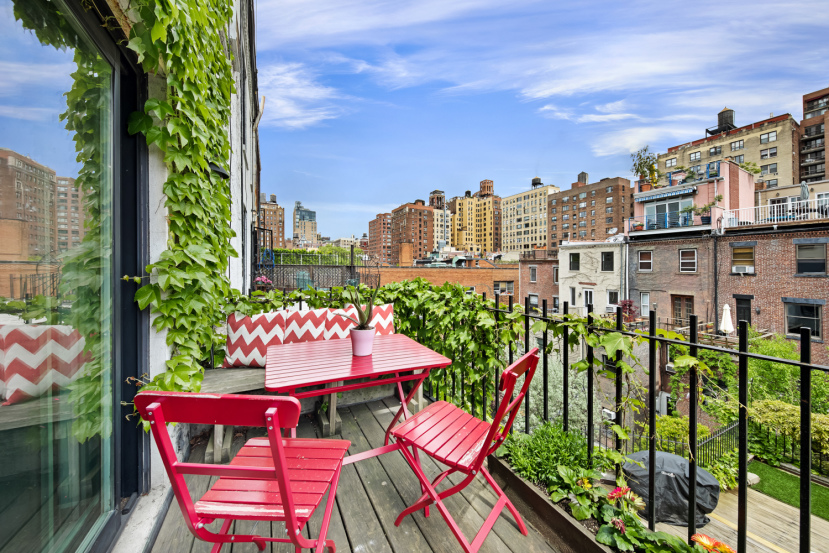 131 West 77th Street, Unit 4 Manhattan, NY 10024 - Photo 4 of 7