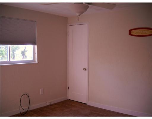 254 Castle Road Castle Shannon, PA 15234 - Photo 12 of 14 Gallery Image 12