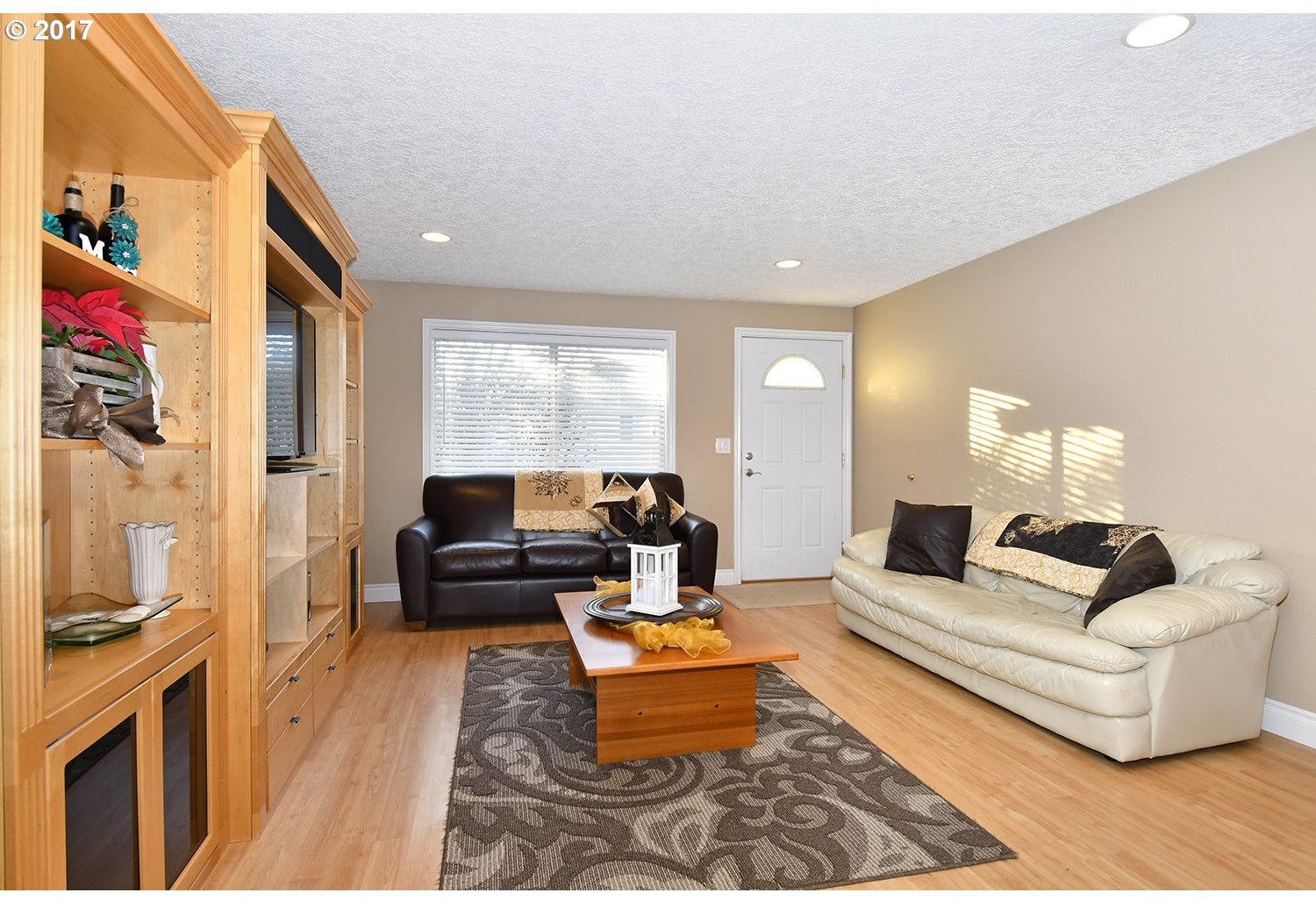 2650 Southeast Barnes Road Gresham, OR 97080 - Photo 2 of 20 Gallery Image 2