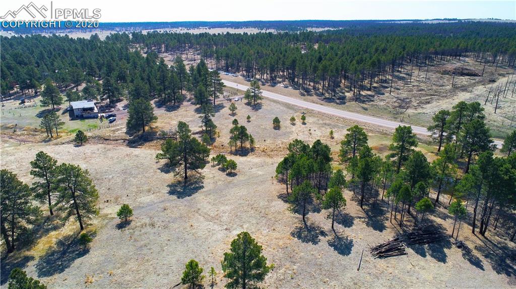9920 Hodgen Road Colorado Springs, CO 80908 - Photo 5 of 10