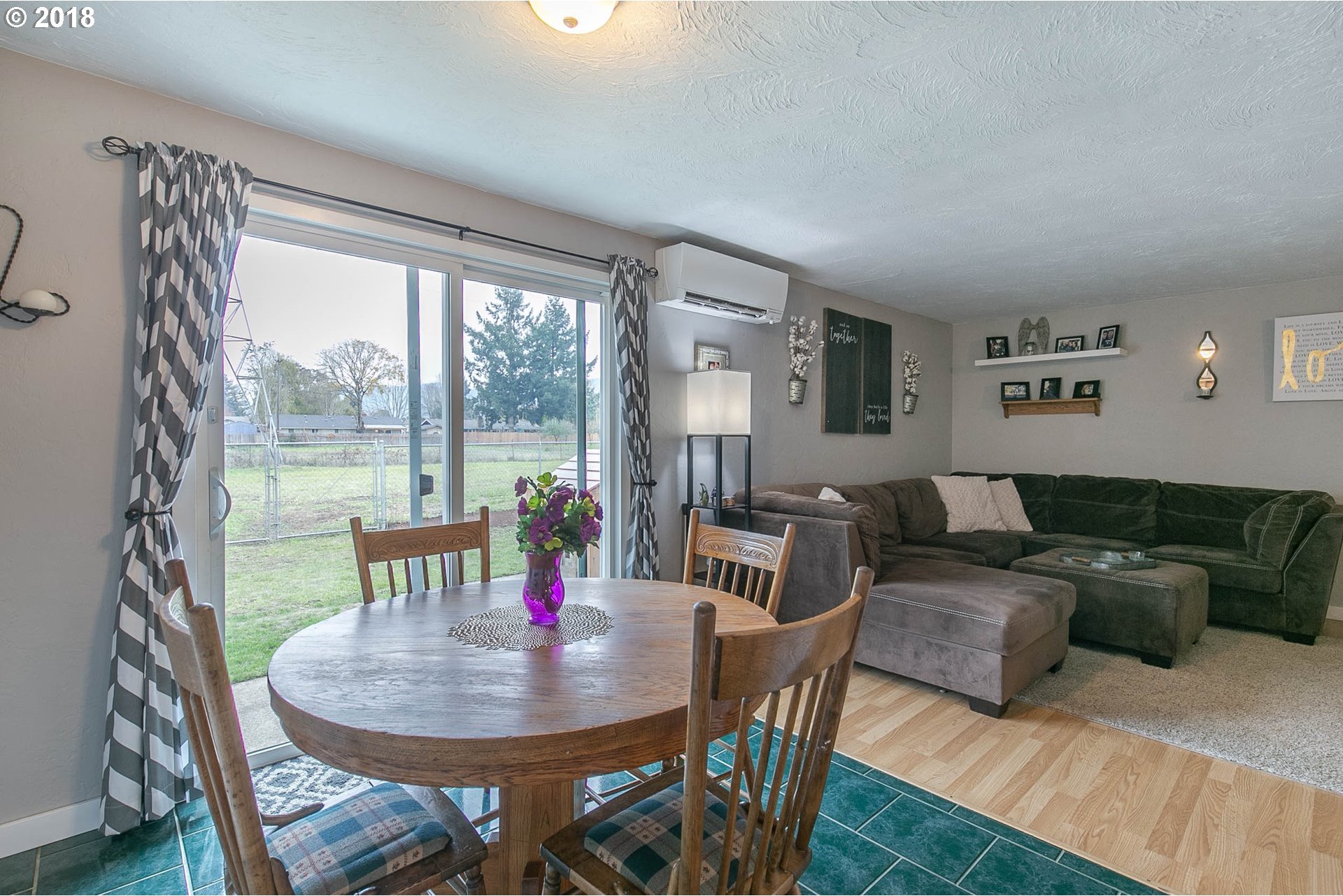 739 55th Place Springfield, OR 97478 - Photo 6 of 20 Gallery Image 6