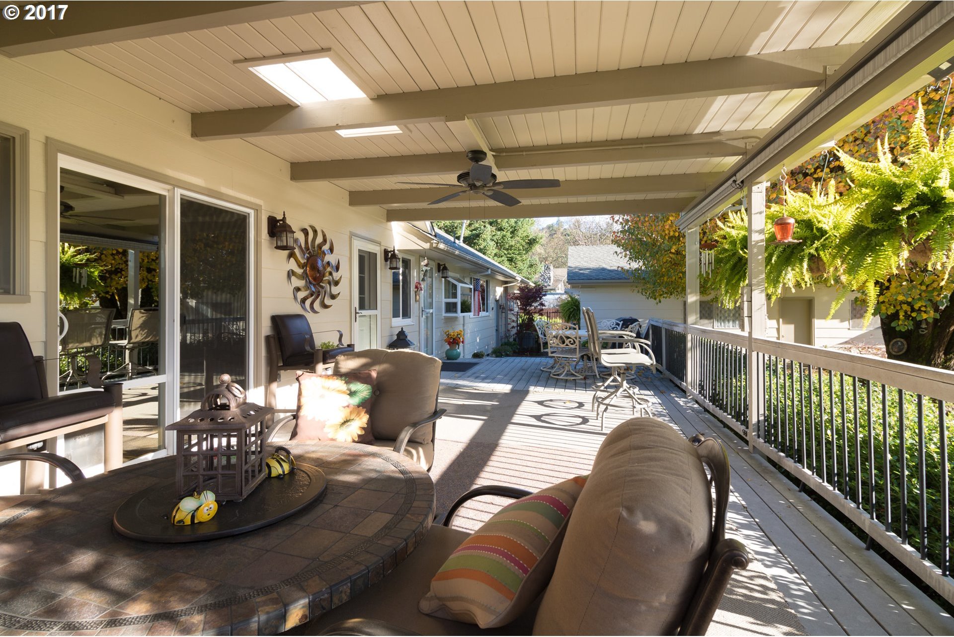 1986 Del Rio Road Roseburg, OR 97471 - Photo 23 of 30 Gallery Image 23