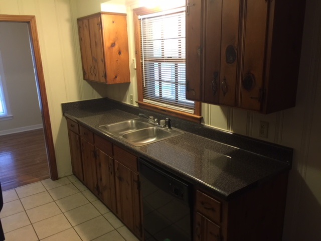 456 North White Station Road Memphis, TN 38120 - Photo 4 of 13