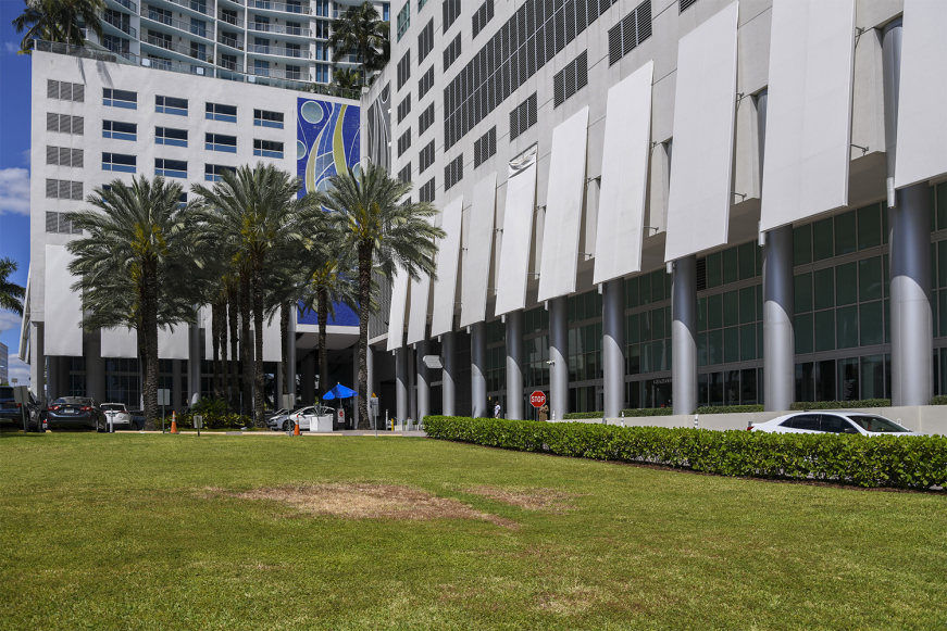 LATITUDE ON THE RIVER 185 SW 7th St, Miami, FL 33130 - Photo 1 of 3