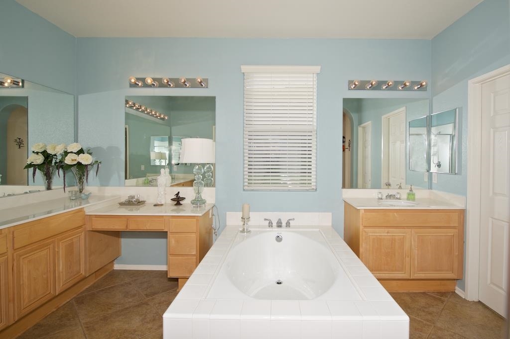 17413 Rising Dale Way Ramona, CA 92065 - Photo 15 of 21