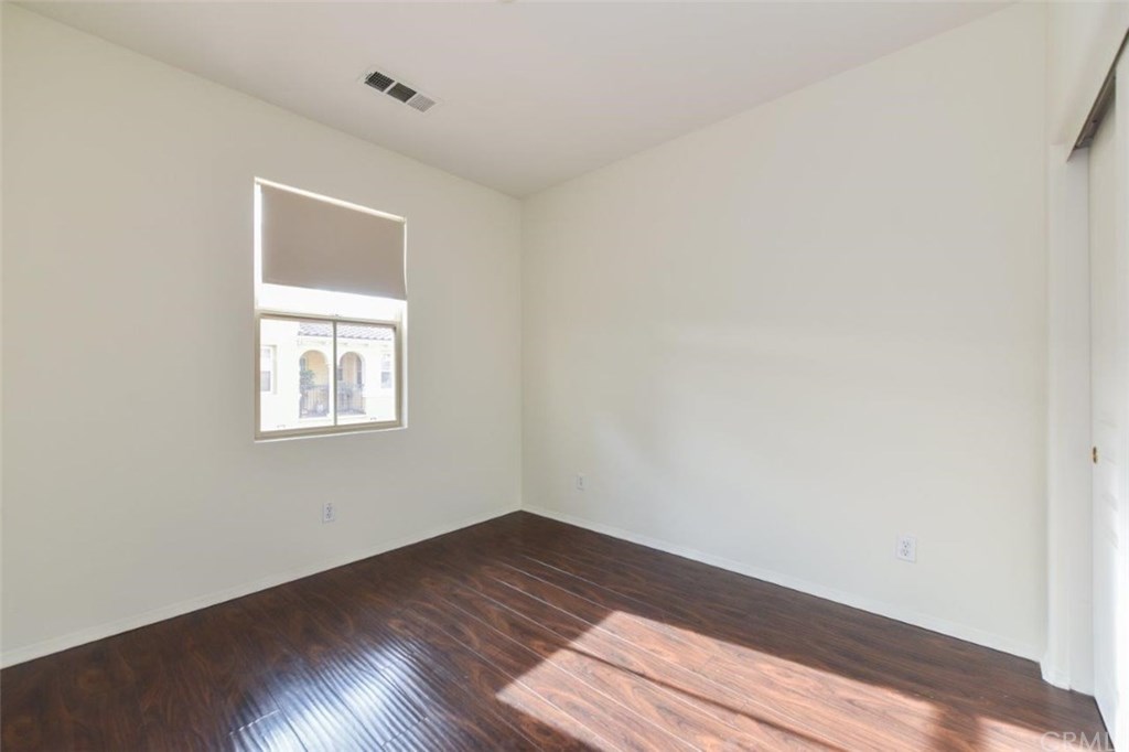 124 Chantilly Irvine, CA 92620 - Photo 9 of 20