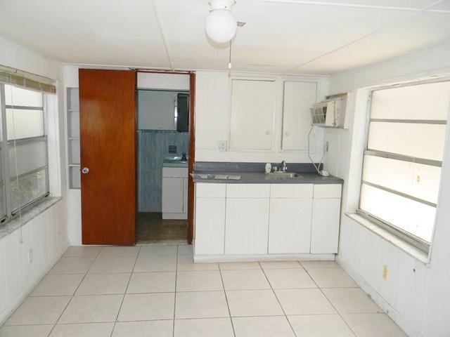 2985 Southwest 25th Street Miami, FL 33133 - Photo 13 of 15