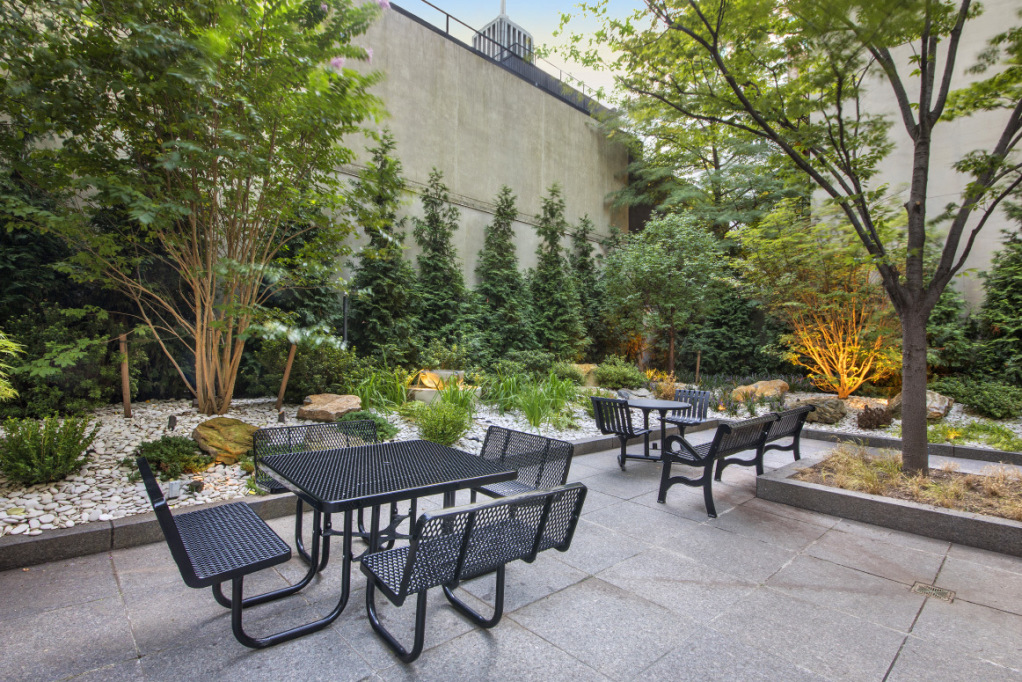 845 United Nations Plaza, Unit 83C Manhattan, NY 10017 - Photo 17 of 25