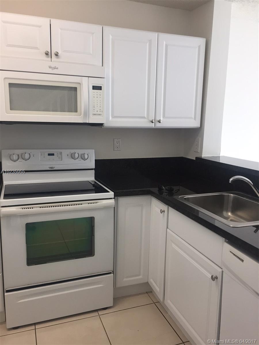 14279 Southwest 121st Place, Unit 4 Miami, FL 33186 - Photo 8 of 23