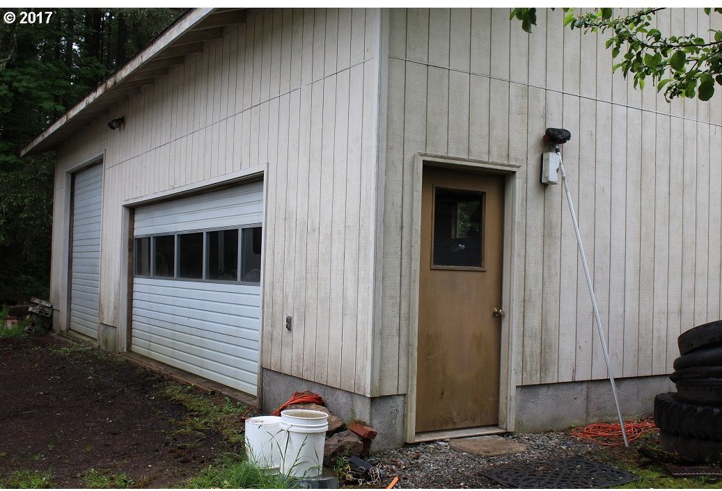 20700 Northwest Gilkison Road Scappoose, OR 97056 - Photo 25 of 32 Gallery Image 25