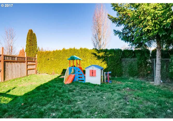 728 Northeast Mariners Loop Portland, OR 97211 - Photo 9 of 13 Gallery Image 9