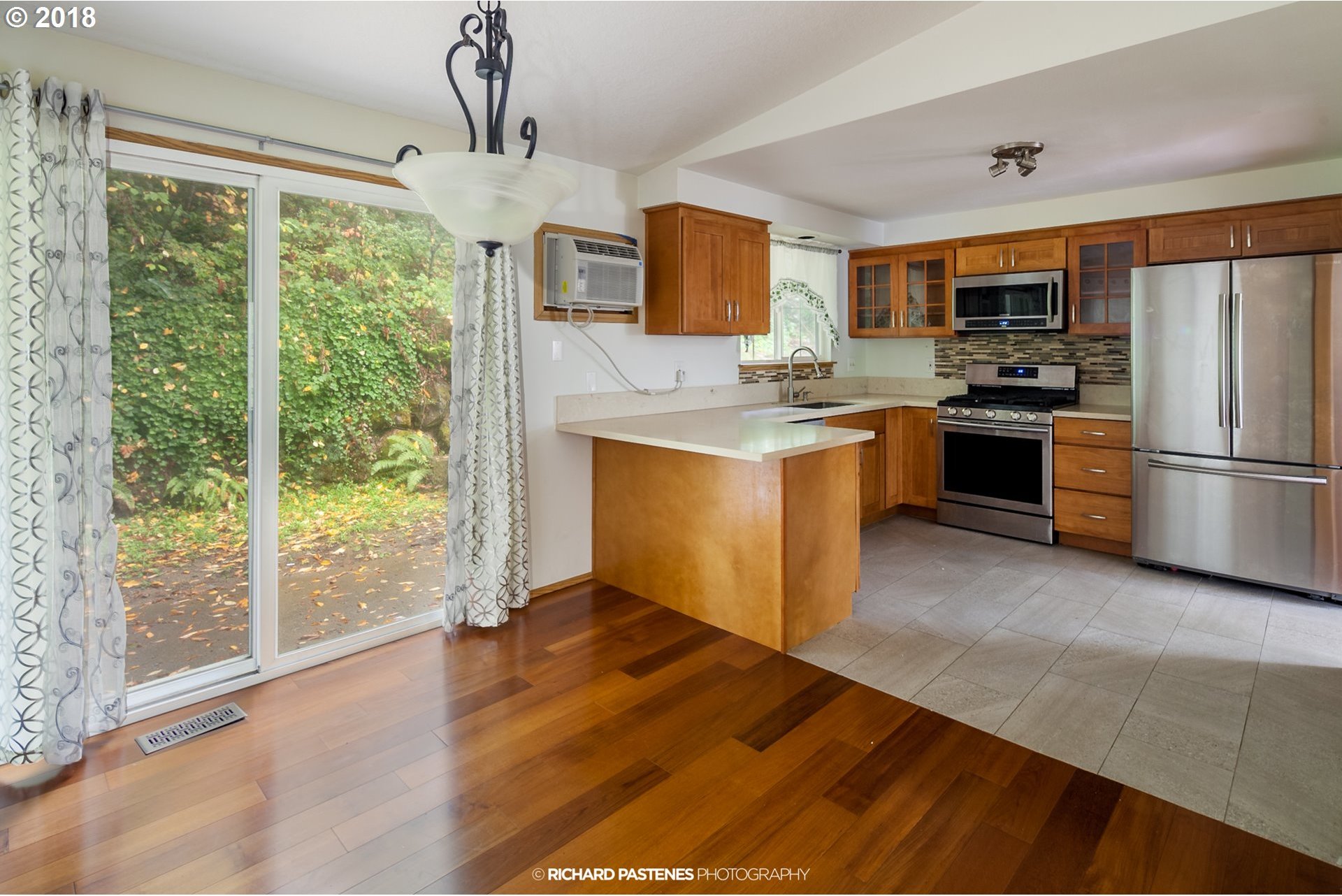 5150 Southwest Garden Home Road Portland, OR 97219 - Photo 16 of 19 Gallery Image 16