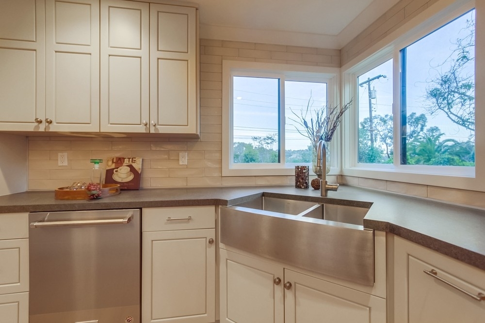 631 Stratford Drive Encinitas, CA 92024 - Photo 8 of 25